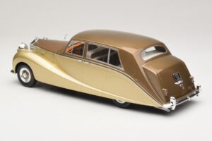 Rolls-Royce Silver Wraith Empress by Hooper Pruun & Kuldne MCG 1:18 MCG18000 Metall - pilt 5/6