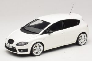 SEAT Leon Cupra R Mk2 Valge Otto 1:18 SEAT Leon Cupra R Mk2 Valge Otto 1:18 OT1332 Vaik