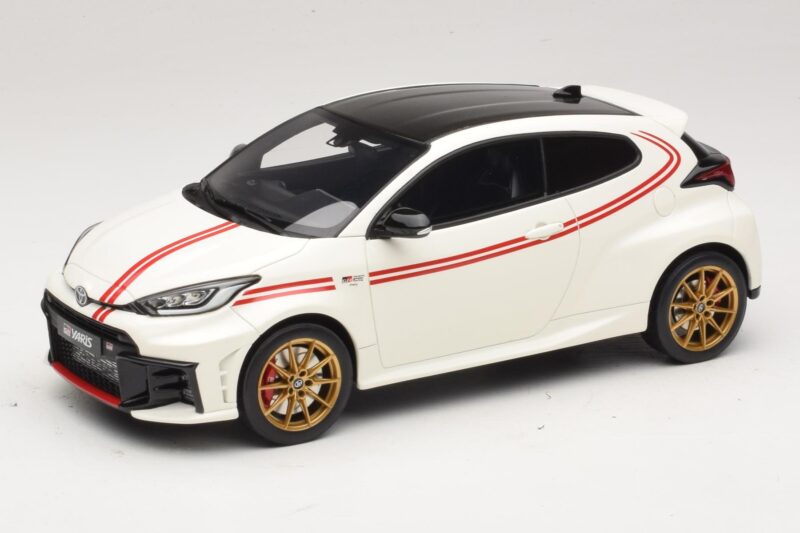 Toyota GR Yaris TGR Italy Piiratud Väljaanne Pure White Otto 1:18 OT1183 Vaik