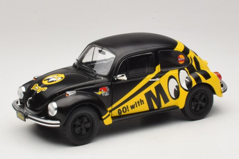 Volkswagen Beetle 1303 Go with Moon Solido 1:18 Volkswagen Beetle 1303 Go with Moon Solido 1:18 S1800519 Metall