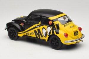 Volkswagen Beetle 1303 Go with Moon Solido 1:18 S1800519 Metall - pilt 7/8