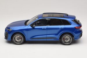 Audi SQ5 FY TFSI Ultra Sinine Otto 1:18 OT1281 Vaik - pilt 3/6