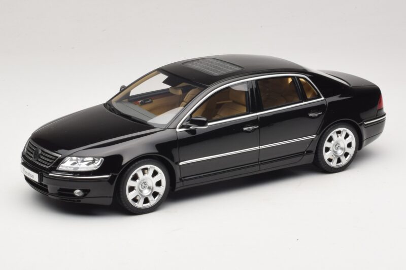 Volkswagen Phaeton 3D 6.0 W12 Must Otto 1:18 OT1266 Vaik