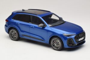 Audi SQ5 FY TFSI Ultra Sinine Otto 1:18 OT1281 Vaik - pilt 4/6
