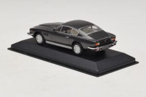 Aston Martin DBS On Her Majesty's Secret Service Asenduskarp Minichamps 1:43 436137600-R1 Metall - pilt 3/4