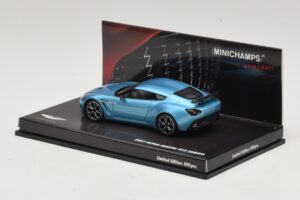 Aston Martin V12 Zagato Alba Blue Minichamps 1:43 437137222 Metall - pilt 3/5
