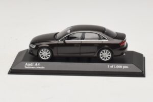 Audi A4 B8 Pruun Metallik Minichamps 1:43 410011000 Metall
