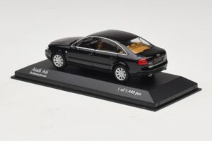 Audi A6 C5 Must Minichamps 1:43 430010200 Metall - pilt 3/4