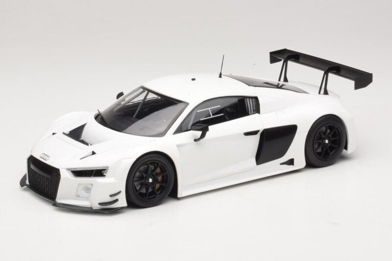Audi R8 LMS Ultra Valge 2015 Minichamps 1:18 Audi R8 LMS Ultra Valge 2015 Minichamps 1:18 153151100 Metall