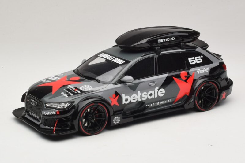 Audi RS6 C7 Avant DTM Katusekastiga GT Spirit 1:18 Audi RS6 C7 Avant DTM Katusekastiga GT Spirit 1:18 GT321 Vaik