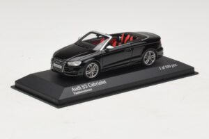 Audi S3 8P Kabriolett Must Minichamps 1:43 437013030 Metall - pilt 2/4