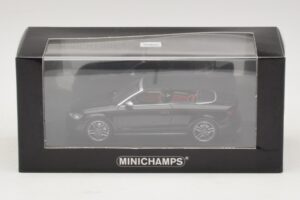 Audi S3 8P Kabriolett Must Minichamps 1:43 437013030 Metall - pilt 4/4