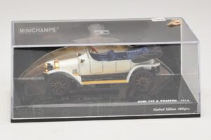 Audi Typ A Phaeton Valge Sinine Minichamps 1:43 437019032 Metall - pilt 4/5