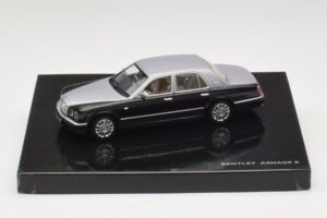 Bentley Arnage R Hõbe Minichamps 1:43 Bentley Arnage R Hõbe Minichamps 1:43 BL387 Metall