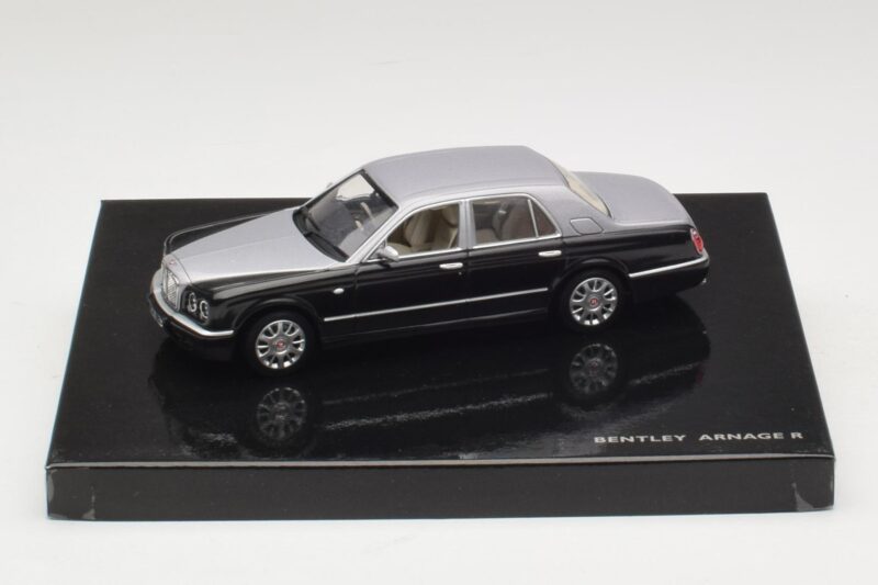 Bentley Arnage R Hõbe Minichamps 1:43 BL387 Metall