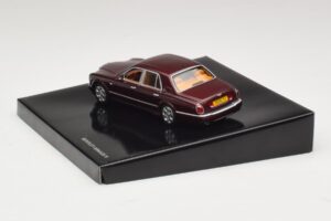 Bentley Arnage R Sunset Red Minichamps 1:43 BL330 Metall - pilt 3/4