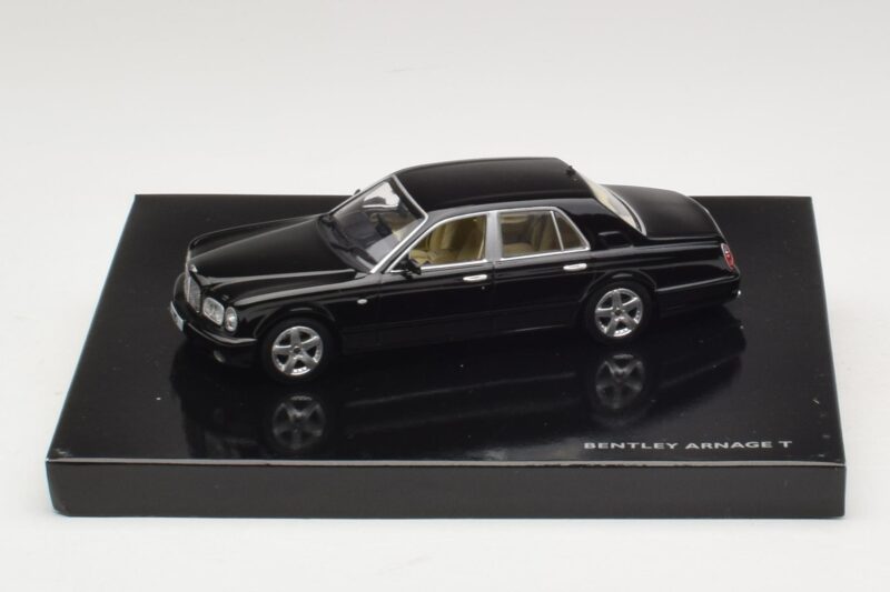 Bentley Arnage T Must Minichamps 1:43 Bentley Arnage T Must Minichamps 1:43 BL323 Metall