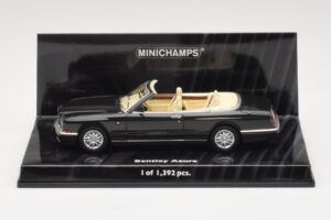 Bentley Azure Must Minichamps 1:43 436139930 Metall
