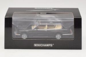 Bentley Azure Must Minichamps 1:43 436139930 Metall - pilt 4/4