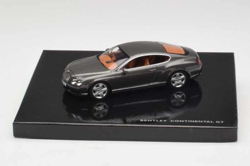 Bentley Continental GT Cypress Green Minichamps 1:43 BL312 Metall