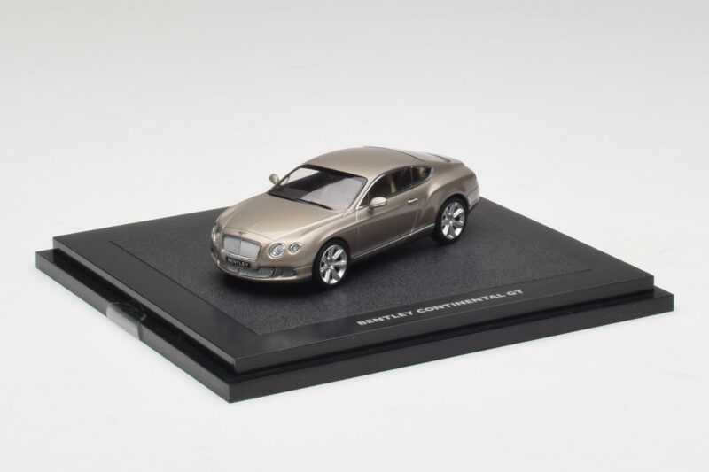 Bentley Continental GT Light Bronze Metallic Minichamps 1:43 Bentley Continental GT Light Bronze Metallic Minichamps 1:43 BL834 Metall