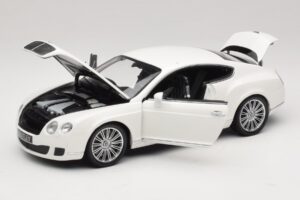 Bentley Continental GT Valge Asenduskarp Minichamps 1:18 100139621-R1 Metall - pilt 2/8