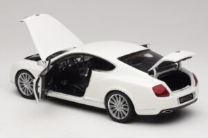Bentley Continental GT Valge Asenduskarp Minichamps 1:18 100139621-R1 Metall - pilt 5/8