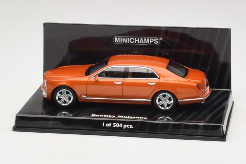 Bentley Mulsanne Oranž Metallik Minichamps 1:43 Bentley Mulsanne Oranž Metallik Minichamps 1:43 436139902 Metall