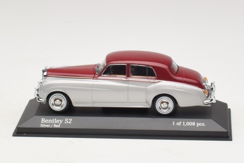 Bentley S2 Hõbe Punane Minichamps 1:43 Bentley S2 Hõbe Punane Minichamps 1:43 403139953 Metall