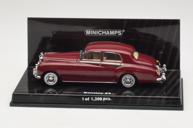 Bentley S2 Standard Saloon Punane Minichamps 1:43 Bentley S2 Standard Saloon Punane Minichamps 1:43 436139951-O1 Metall