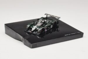 Bentley Speed 8 LMP900 #8 J. Herbert / D. Brabham / M. Blundell 24 Hours of Le Mans 2003 Minichamps 1:43 BL364 Metall - pilt 2/4