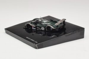 Bentley Speed 8 LMP900 #8 J. Herbert / D. Brabham / M. Blundell 24 Hours of Le Mans 2003 Minichamps 1:43 BL364 Metall - pilt 3/4