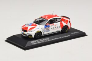 BMW M235i Bong Motorsport #307 Nett / Akata 24 Hours of Nurburgring 2015 Minichamps 1:43 437152507 Metall - pilt 2/4