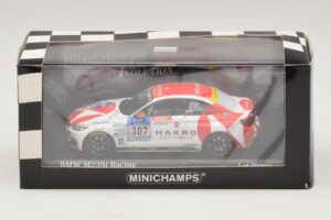 BMW M235i Bong Motorsport #307 Nett / Akata 24 Hours of Nurburgring 2015 Minichamps 1:43 437152507 Metall - pilt 4/4