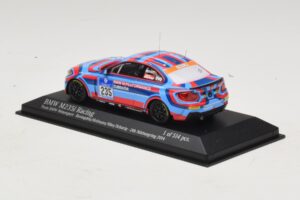 BMW M235i Team BMW Motorsport #235 Bovigdon 24 Hours of Nurburgring 2014 Minichamps 1:43 437142435 Metall - pilt 3/4