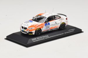 BMW M235i Team Rent2drive #304 Ackermann / Wishkirchen 24 Hours of Nurburgring 2015 Minichamps 1:43 437152504 Metall - pilt 2/4