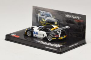 BMW Z4 GT3 Need for Speed Team #4 Hartung / Viebahn 24 Hours of Nürburgring 2011 Minichamps 1:43 437112904 Metall - pilt 3/5