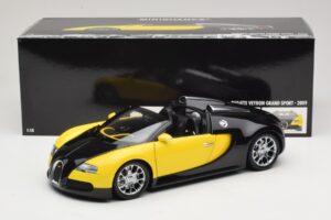 Bugatti Veyron Grand Sport Black Lemon Minichamps 1:18 100110831 Metall - pilt 8/8