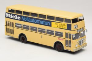 Bussing D2U Heckturen Miele Minichamps 1:43 439071086 Metall - pilt 4/6