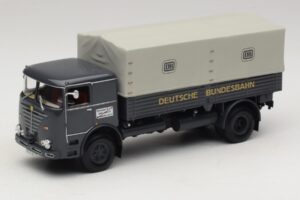 Bussing LU Deutsche Bundesbahn Minichamps 1:43 Bussing LU Deutsche Bundesbahn Minichamps 1:43 30566-54995 Metall