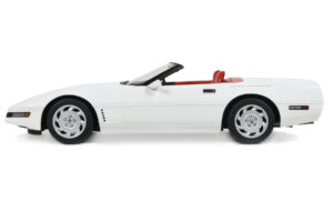 Chevrolet Corvette C4 Kabriolett Arctic White GT Spirit 1:18 GT580 Vaik - pilt 3/5