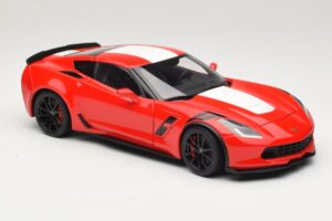 Chevrolet Corvette C7 Grand Sport Punane Valgete Triipudega AUTOart 1:18 71274 Komposiit - pilt 6/8