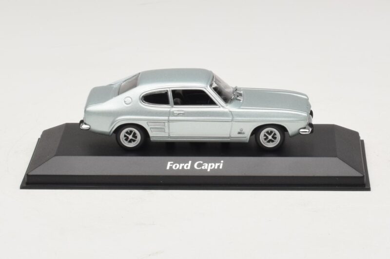 Ford Capri I Helesinine Metallik Maxichamps 1:43 940085501 Metall