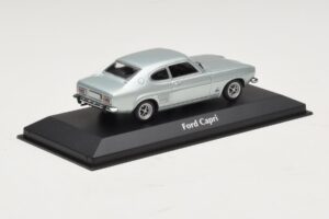 Ford Capri I Helesinine Metallik Maxichamps 1:43 940085501 Metall - pilt 2/4