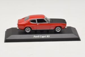 Ford Capri I Punane Musta Kapotiga Maxichamps 1:43 940085801 Metall