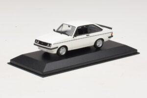 Ford Escort Mk1 TC Valge Minichamps 1:43 400081070 Metall - pilt 2/4