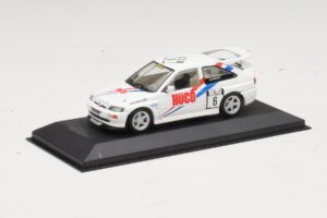 Ford Escort RS Cosworth Wolf Racing #6 Uetrecht DTT 1994 Minichamps 1:43 430948206 Metall - pilt 2/4