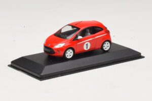 Ford Ka Mk2 Grand Prix Stiilipakett Punane Minichamps 1:43 400088201 Metall - pilt 2/4