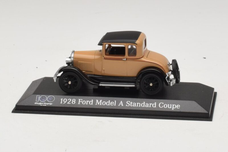 Ford Model A Standard Kupee Pronks Minichamps 1:43 Ford Model A Standard Kupee Pronks Minichamps 1:43 403082103 Metall
