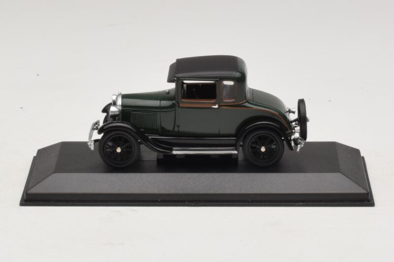 Ford Model A Standard Coupe Tumeroheline Minichamps 1:43 Ford Model A Standard Coupe Tumeroheline Minichamps 1:43 400082101 Metall